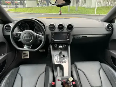 Audi TT 2011, 130000 км, за 8681.41 USD - фото 7