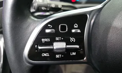 Mercedes-Benz A-Class 2021, 53204 км, за 14246.69 USD - фото 18