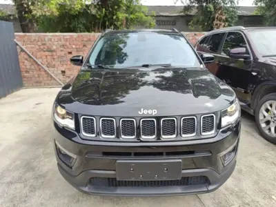 Jeep Compass 2018, 74900 км, за 5694.69 USD
