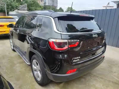 Jeep Compass 2018, 74900 км, за 5694.69 USD