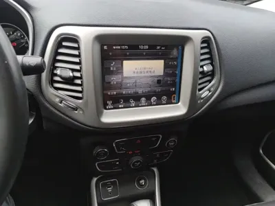 Jeep Compass 2018, 74900 км, за 5694.69 USD - фото 13