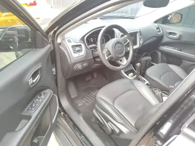 Jeep Compass 2018, 74900 км, за 5694.69 USD - фото 16