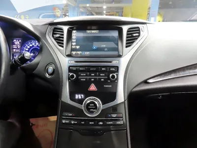 Hyundai Grandeur 2016, 84666 км, за 5146.58 USD - фото 17
