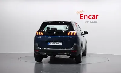 Peugeot 5008 2024, 23501 км, за 18632.31 USD