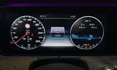 Mercedes-Benz E-Class 2017, 76288 км, за 14769.59 USD - фото 8