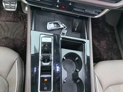 Volkswagen Viloran 2024, 33600 км, за 31252.75 USD - фото 10