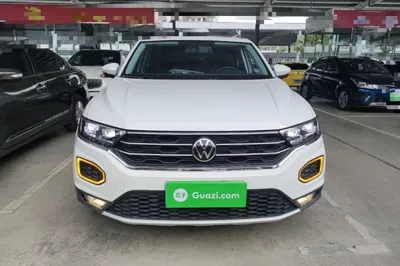 Volkswagen T-Roc 2022, 25600 км, за 14964 USD