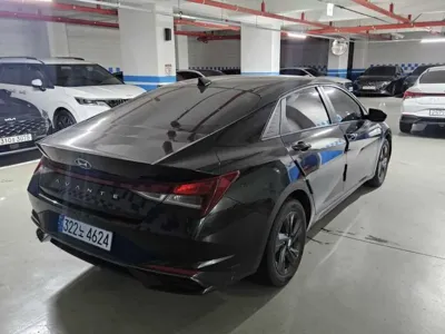 Hyundai Avante 2023, 89000 км, за 10069.55 USD
