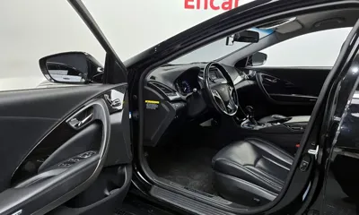 Hyundai Grandeur 2016, 148133 км, за 3675.99 USD - фото 11