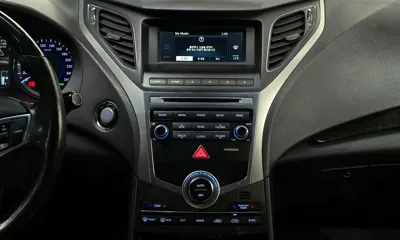Hyundai Grandeur 2016, 148133 км, за 3675.99 USD - фото 17