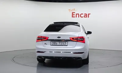 Kia K7 2013, 80033 км, за 5185.77 USD