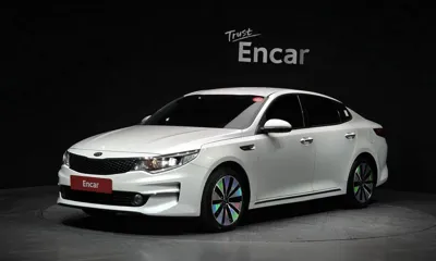 Kia K5 · 2016 год