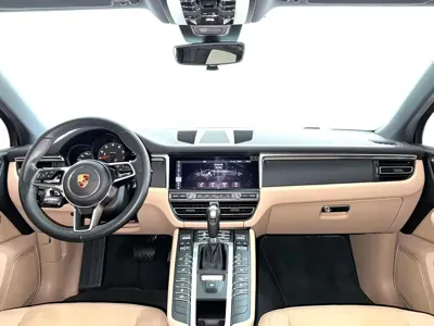 Porsche Macan 2019, 120000 км, за 21275.35 USD