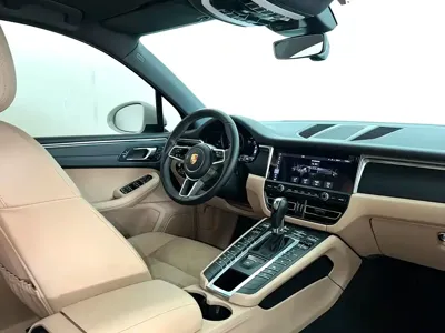 Porsche Macan 2019, 120000 км, за 21275.35 USD