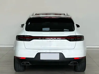 Porsche Macan 2019, 120000 км, за 21275.35 USD