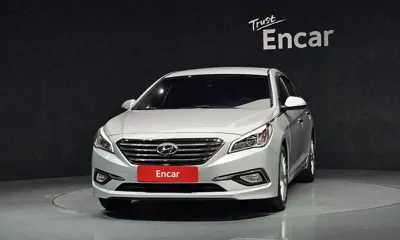 Hyundai Sonata 2015, 144612 км, за 3872.92 USD
