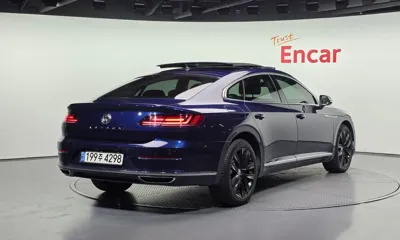 Volkswagen Arteon 2019, 145474 км, за 11230.84 USD