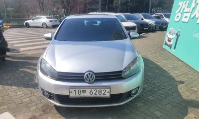 Volkswagen Golf · 2011 год