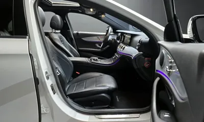 Mercedes-Benz E-Class 2020, 105040 км, за 13680.61 USD - фото 10