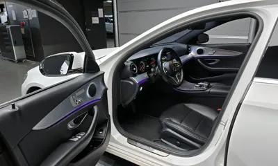 Mercedes-Benz E-Class 2020, 105040 км, за 13680.61 USD - фото 11