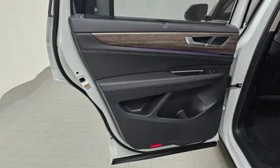 Volkswagen Atlas 2025, 4257 км, за 34186.35 USD - фото 25