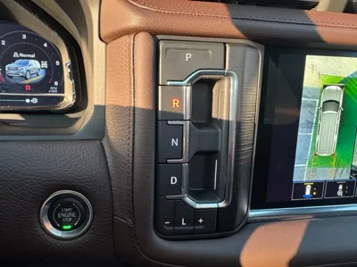 GMC Yukon 2022, 38800 км, за 57329.02 USD - фото 9