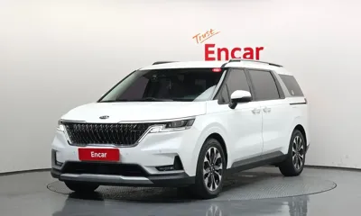 Kia Canival · 2021 год
