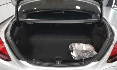 Mercedes-Benz C-Class 2020, 22288 км, за 21813.87 USD - фото 11