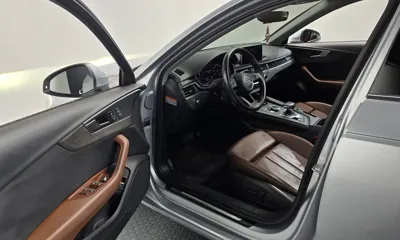 Audi A4 2018, 52353 км, за 14106.6 USD - фото 10