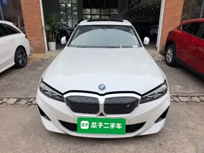 BMW i3 2024, 48400 км, за 21468.09 USD
