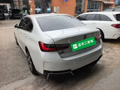 BMW i3 2024, 48400 км, за 21468.09 USD - фото 23