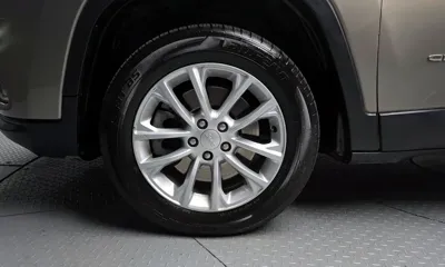 Jeep Cherokee 2019, 161206 км, за 5417.9 USD
