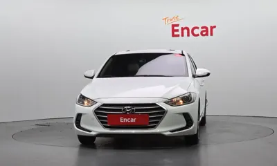 Hyundai Avante 2016, 135494 км, за 5185.77 USD