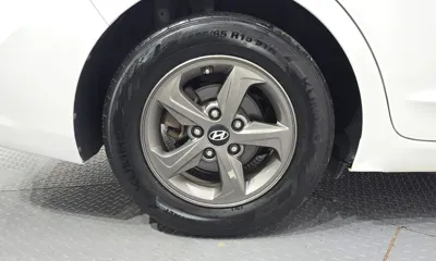 Hyundai Avante 2016, 135494 км, за 5185.77 USD