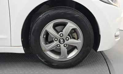Hyundai Avante 2016, 135494 км, за 5185.77 USD - фото 21
