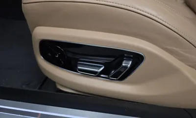 Audi A8 2021, 126307 км, за 35765.49 USD - фото 32