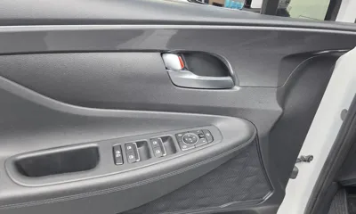 Hyundai Santafe 2022, 52467 км, за 16474.57 USD - фото 29