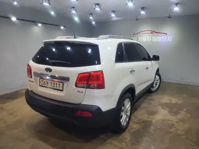 Kia Sorento 2011, 99059 км, за 3438.86 USD