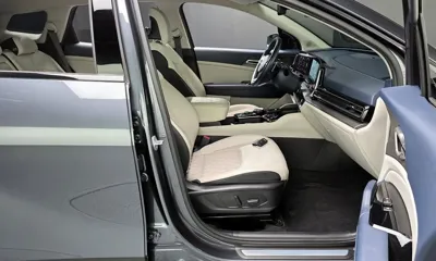 Kia Sportage 2023, 50972 км, за 17589.59 USD - фото 26