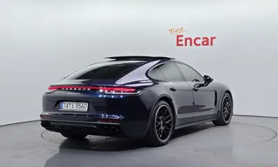 Porsche Panamera 2021, 32892 км, за 61440.36 USD