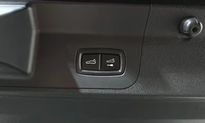 Porsche Panamera 2021, 32892 км, за 61041.09 USD - фото 20
