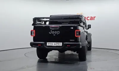Jeep Gladiator 2021, 58074 км, за 27898.12 USD