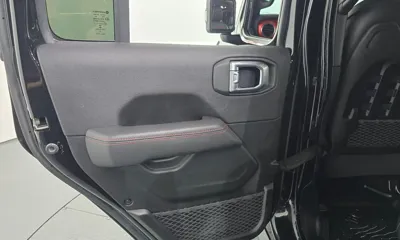 Jeep Gladiator 2021, 58074 км, за 27898.12 USD - фото 25