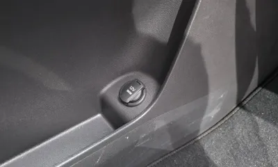 Kia Canival 2021, 27615 км, за 17524.44 USD - фото 46