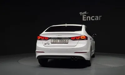 Hyundai Avante 2017, 150169 км, за 5021.66 USD