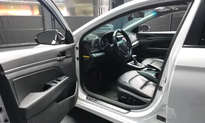 Hyundai Avante 2017, 150169 км, за 5021.66 USD - фото 10
