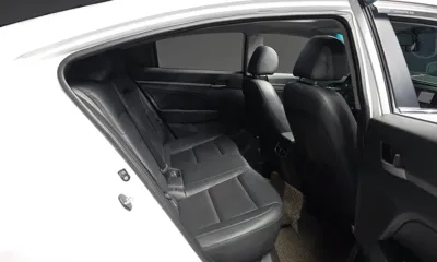 Hyundai Avante 2017, 150169 км, за 5021.66 USD - фото 12