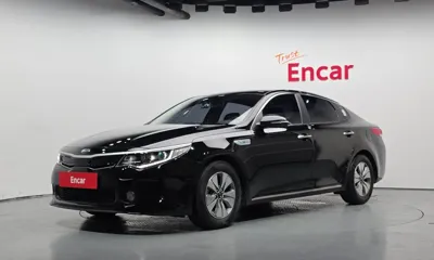 Kia K5 · 2018 год