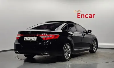Hyundai Grandeur 2017, 98942 км, за 5144.23 USD