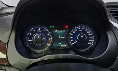 Hyundai Grandeur 2017, 98942 км, за 5144.23 USD - фото 8